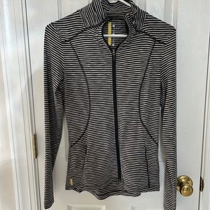 Lole thin zip front top/jacket